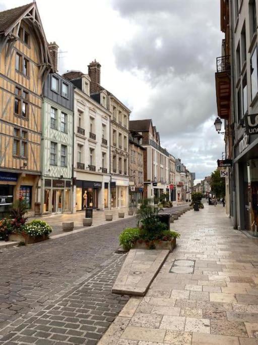 Troyes Centre - Rue Colbert Apartment Ngoại thất bức ảnh